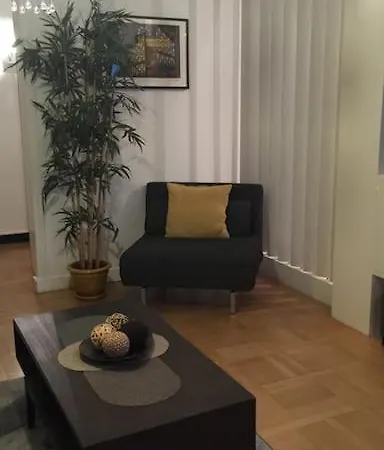 Appartement 16 -near Champs-elysees 75m2 *